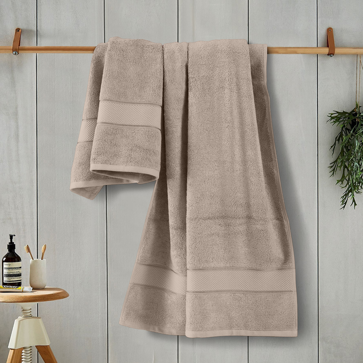 Bath Towel (Set of 1)