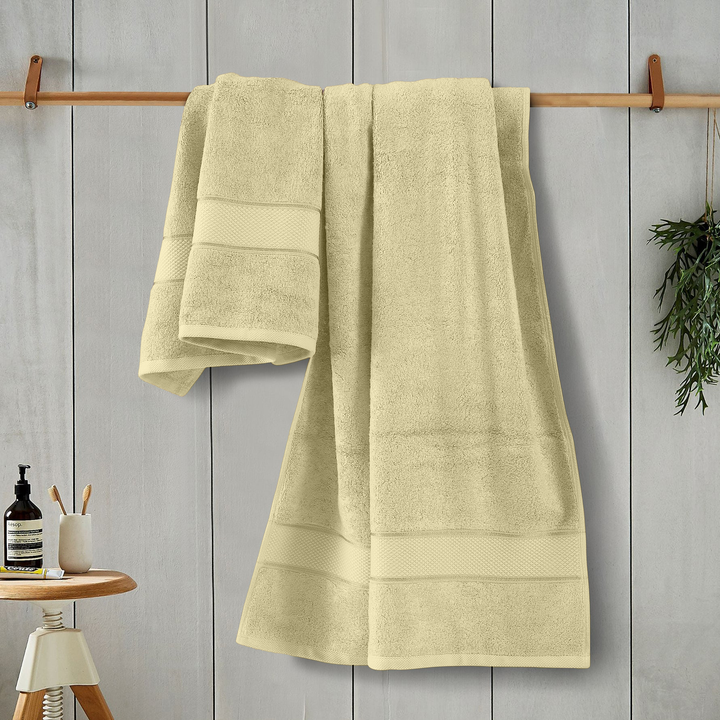 Bath Towel (Set of 1)